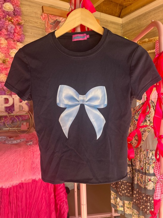 Edikted Tops - Edikted Blue Crop Top with Light Blue Bow Graphic